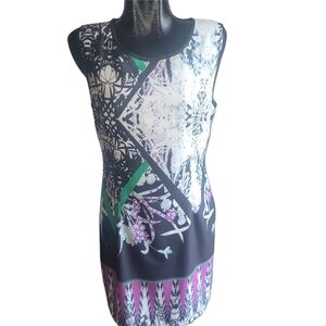 Teaberry Sleeveless Patterned Dress 12